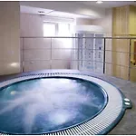 Otel Nh Balago 4*