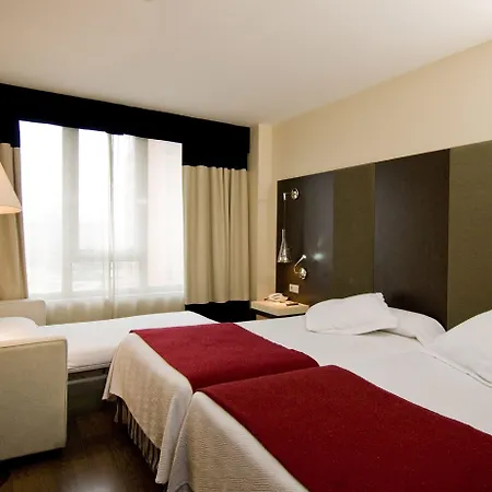 Hotell Nh Balago 4*