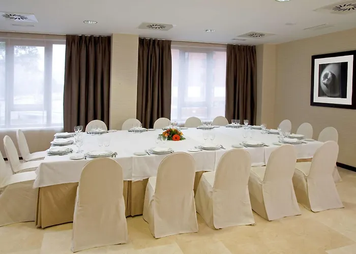 瓦拉多利巴拉格nh酒店 4* 巴利亚多利德